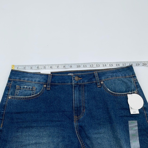 Dip High Rise Denim Distressed Shorts Raw 4.25” Hem 5 Pockets Dark Wash NWT - Picture 11 of 16